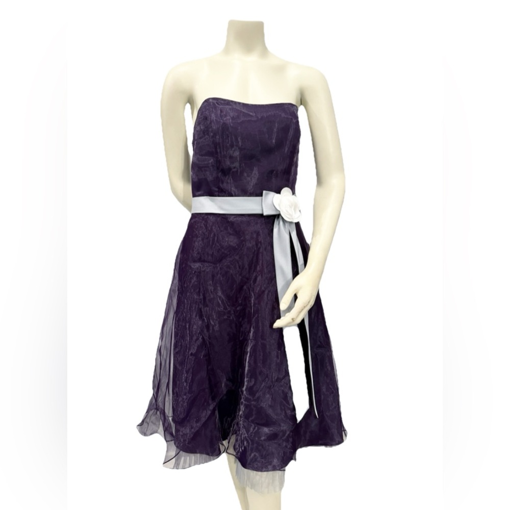 Alfred Angelo Purple Strapless Dress with Silver Ribbon & White Flower Size 8